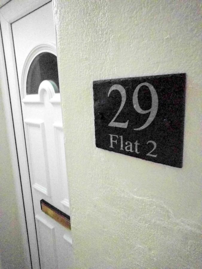 Apartment Bassett Flat With 2 Bedrooms And Superfast Wi-fi Sittingbourne